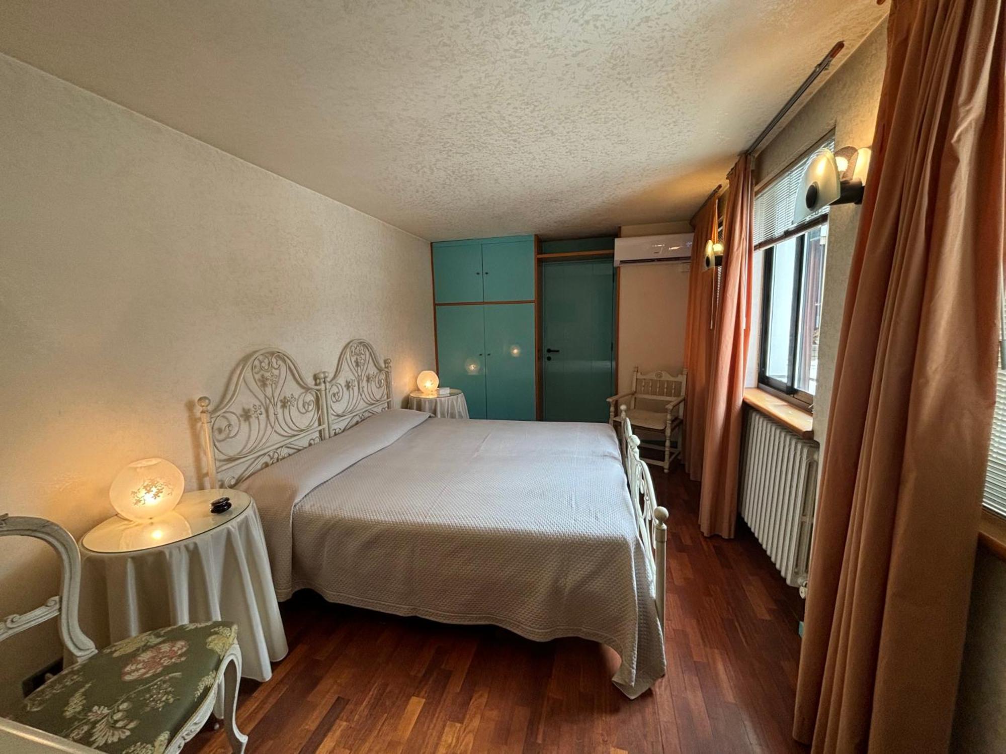 ヴェローナ Attico Di Charme Bed & Breakfast エクステリア 写真